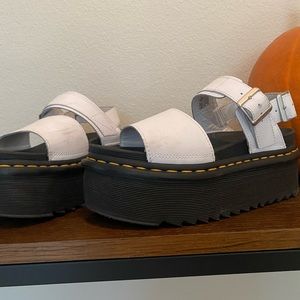 Black and white Dr. marten Voss Quad Sandal size 37